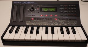 Roland D-05 mit K-25m