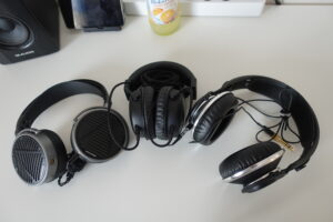 Audeze MM-100, Beyerdynamic T5 3rd Generation, AKG K812